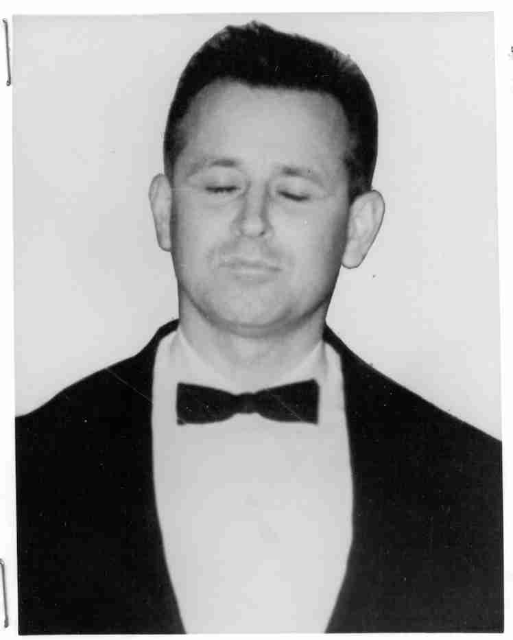 james earl ray with eyes closed.jpg